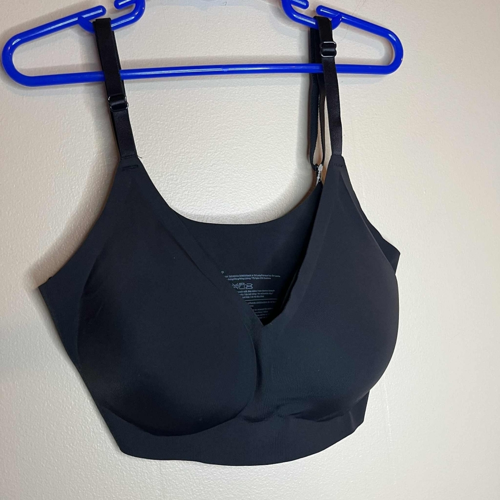 True & Co True Body Boost Triangle Convertible Strap Bra ( 32C 32D 34A 34B )